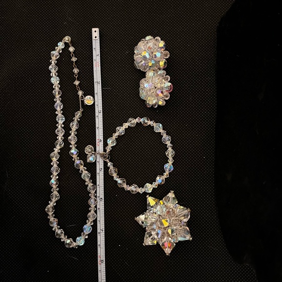 GORGEOUS AB crystal necklace bracelet earrings & broach!!! Got to see!!!! - Picture 8 of 12